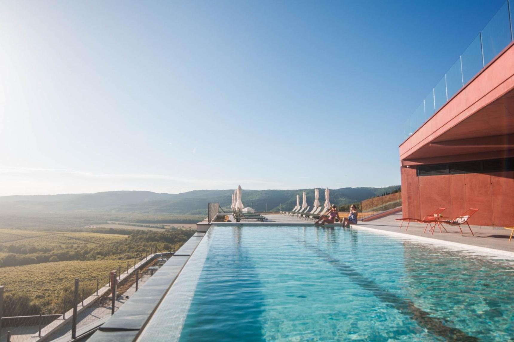 Winery & Design Roxanich